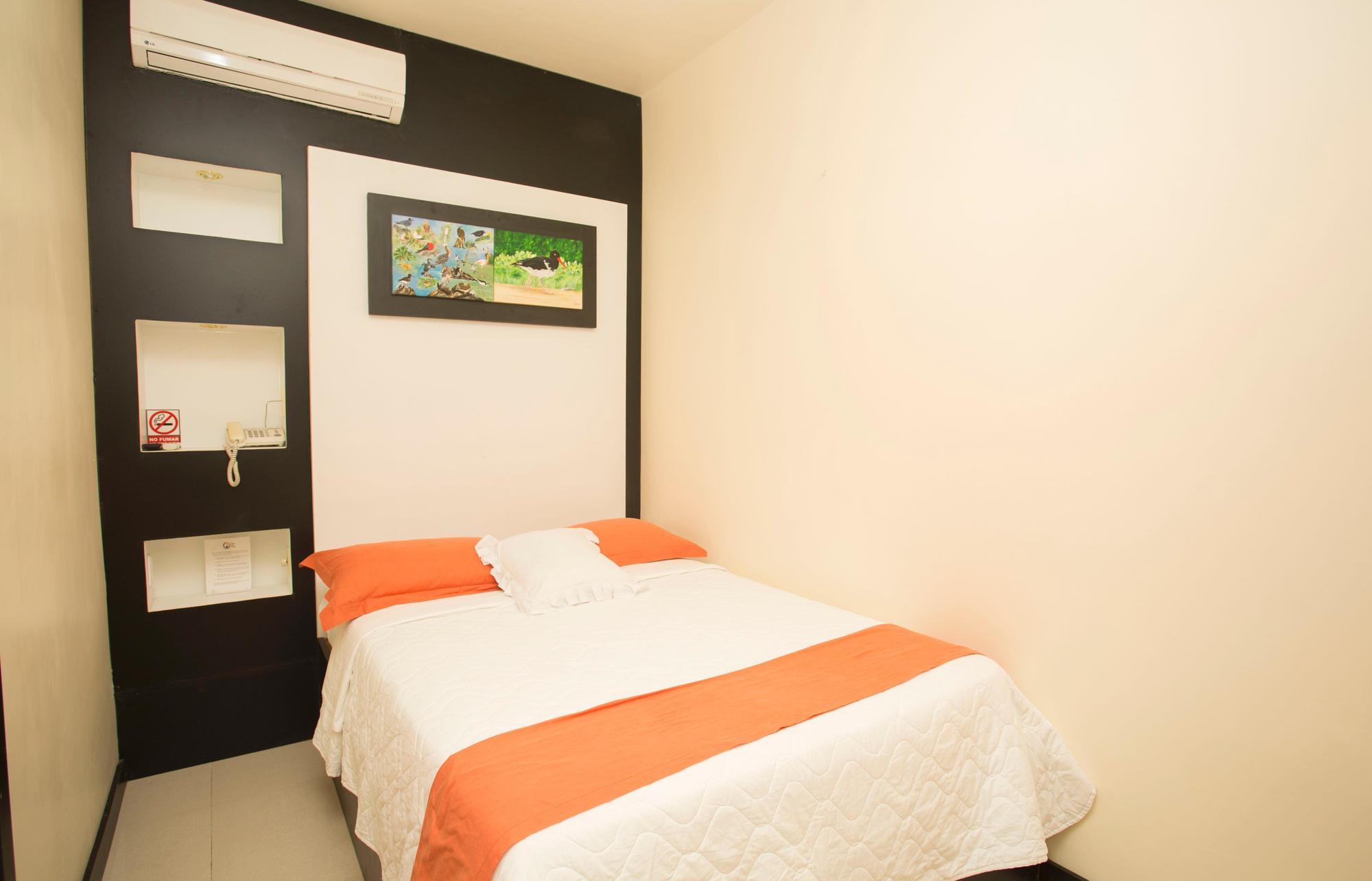 Hotel San Vicente Galapagos Puerto Villamil Eksteriør bilde