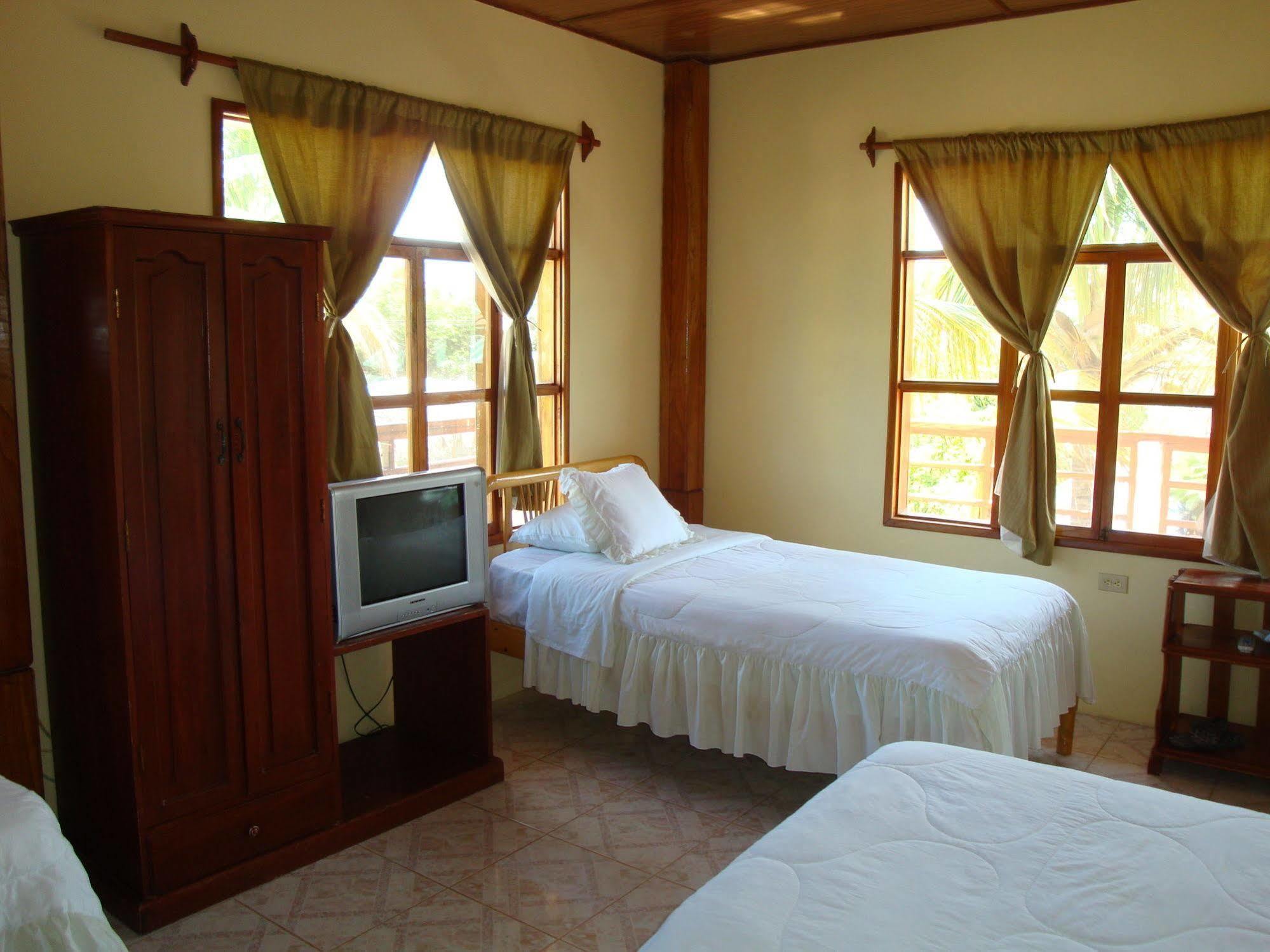 Hotel San Vicente Galapagos Puerto Villamil Eksteriør bilde
